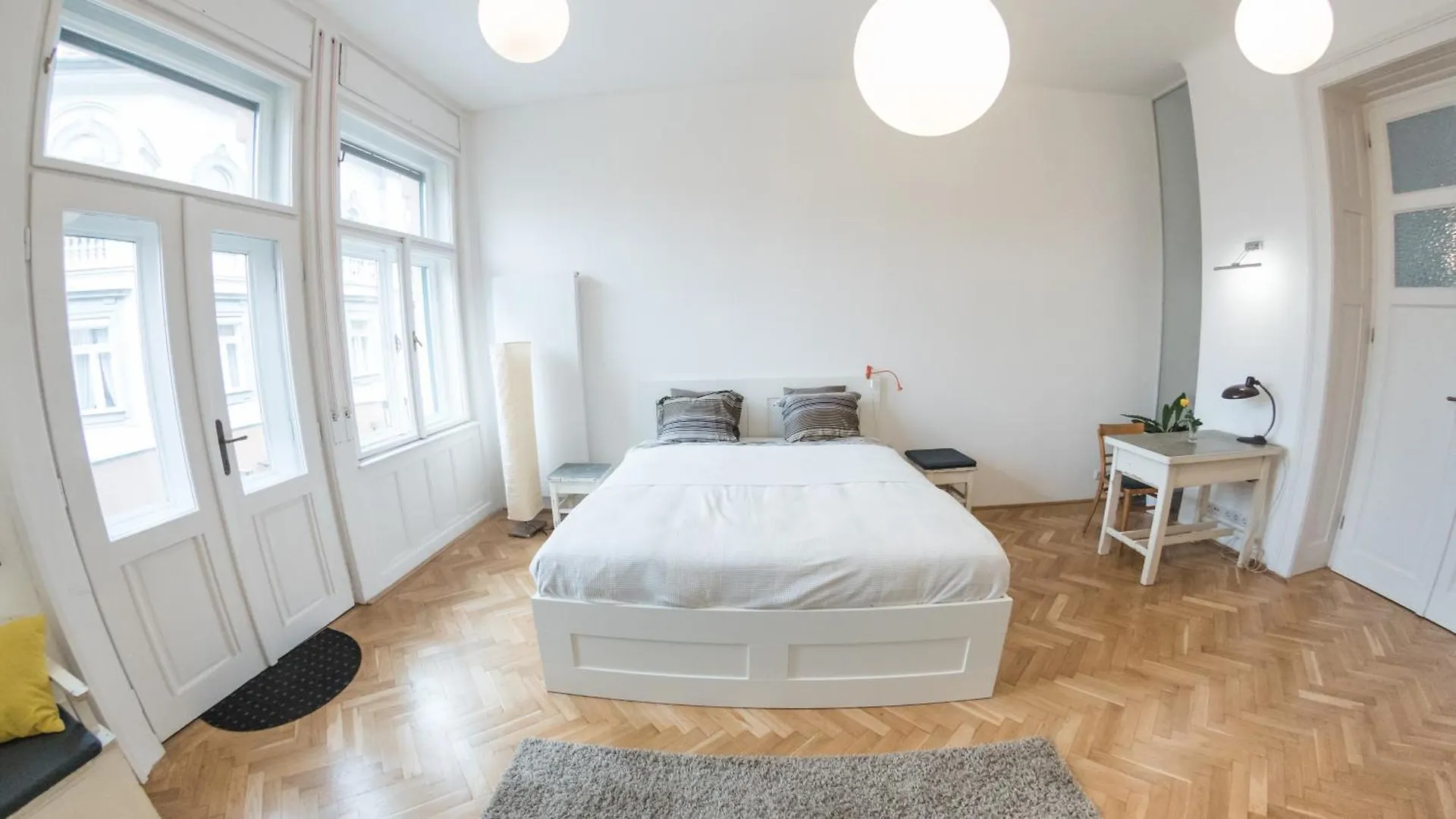 Newsunny Apartment At The Budacastle Budapešť 0*,